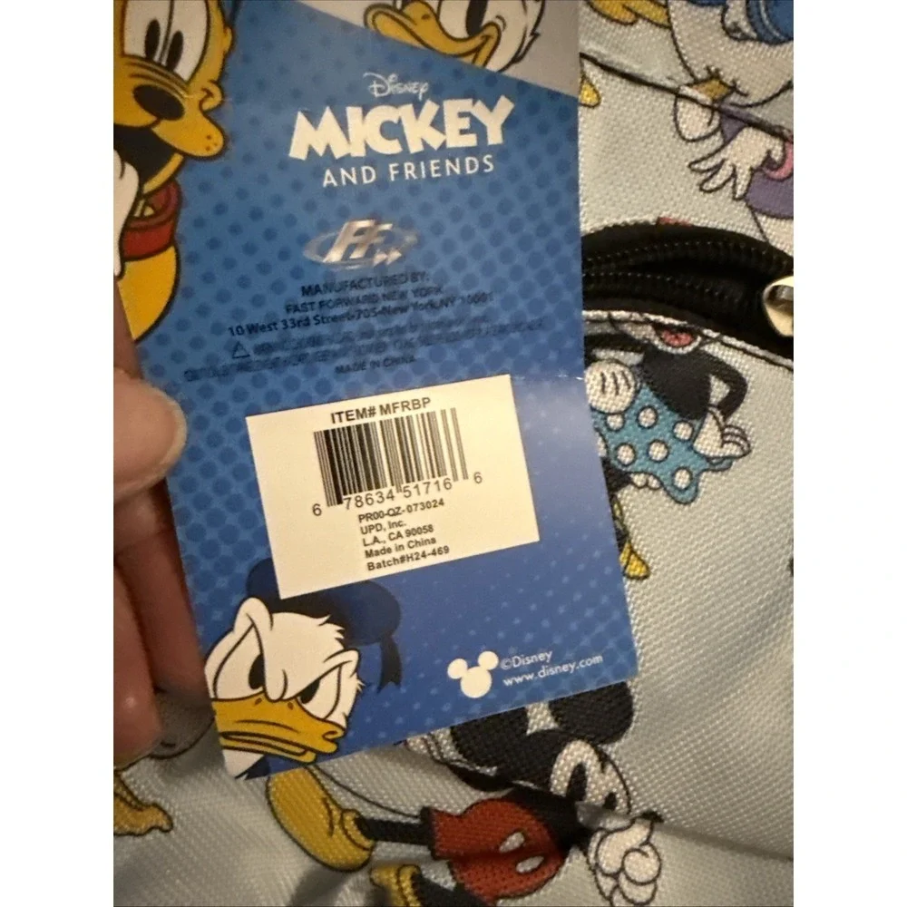 Mickey & Friends 16